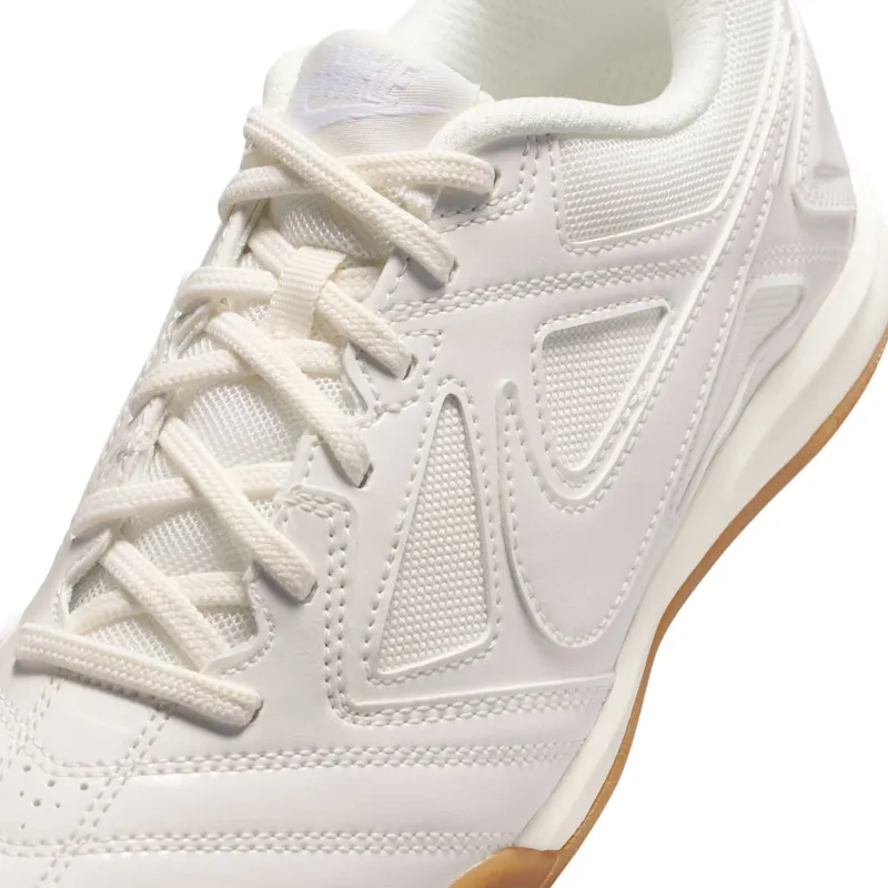 nike-gato II7084-100