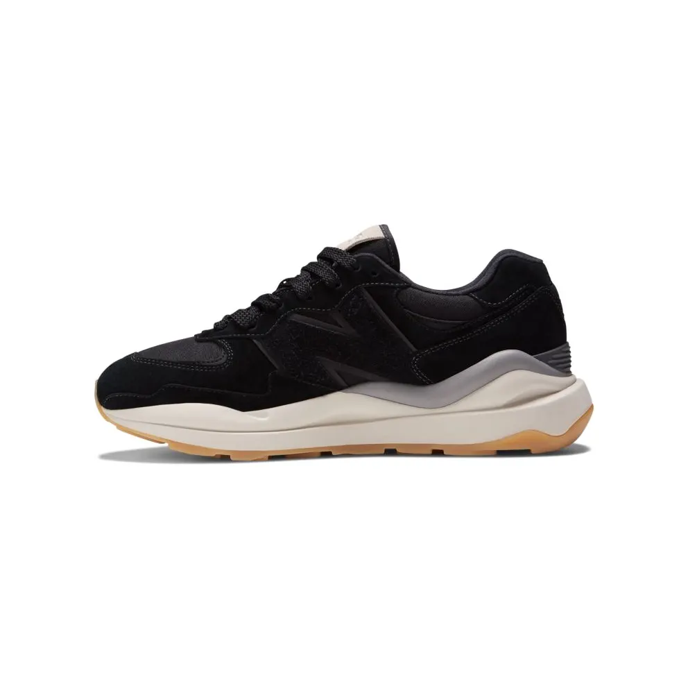 New Balance 57/40 Black / Sea Salt / Moonbeam (M5740GXB)
