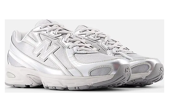 new-balance-740 U7405I7