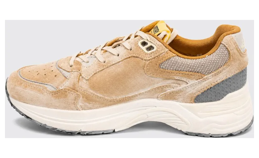 Autry Hyperway Two-Tone Suede Sneakers with a Worn-Out Effect Milk (HVLMJB02) (2)