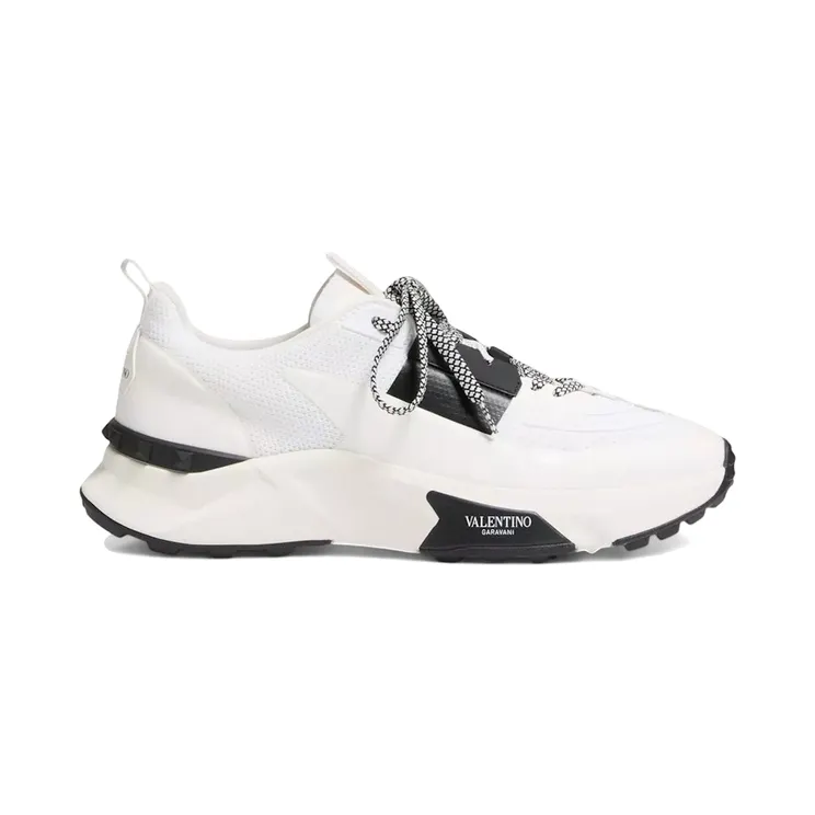 Valentino True Act White Black (6Y2S0H96PTN_6L0)