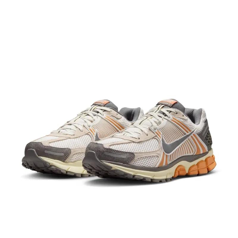 Nike Zoom Vomero 5 (phantom / flat pewter / copper moon) – IB7469-030