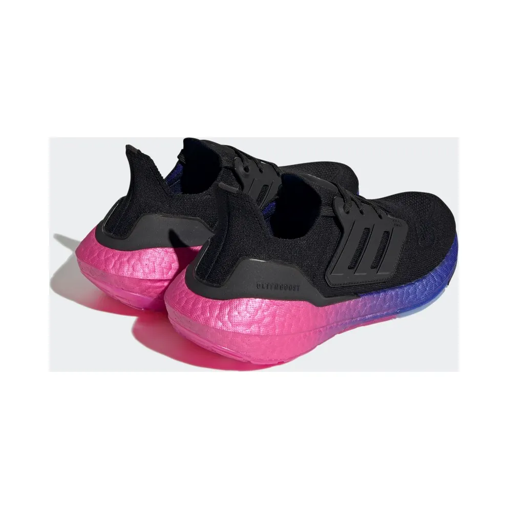 adidas Ultraboost 22 Core Black / Core Black / Lucid Blue (HQ8591)