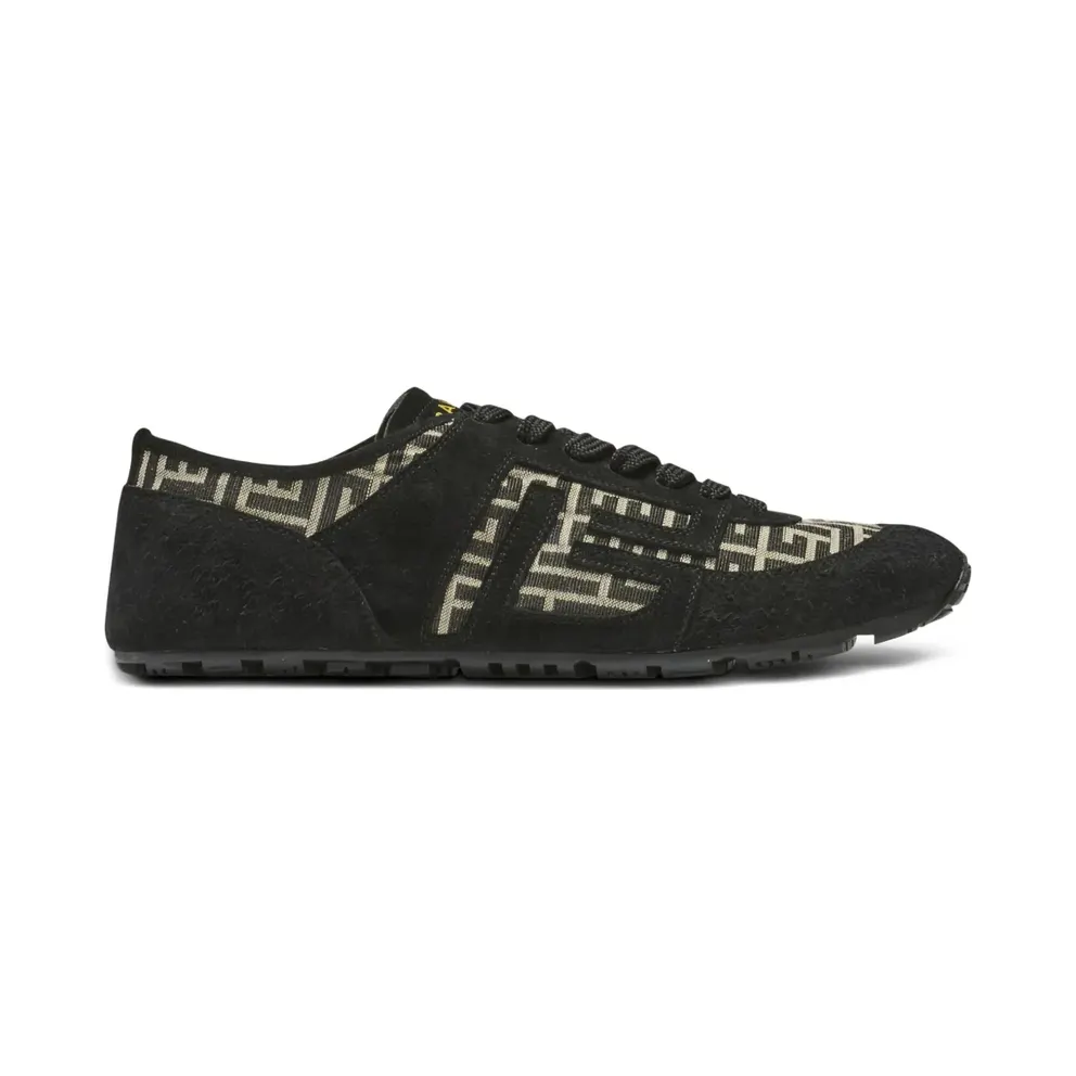 Balmain Racer 45 – Black (GM1VI408THCJ)