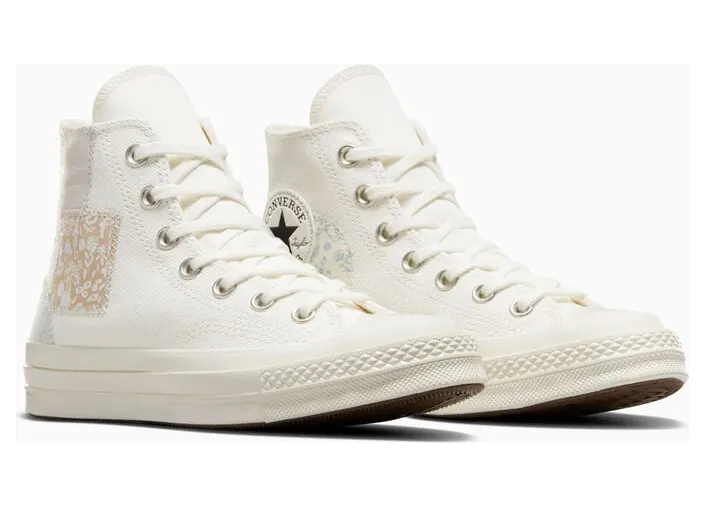 converse-chuck-taylor-all-star A06822C