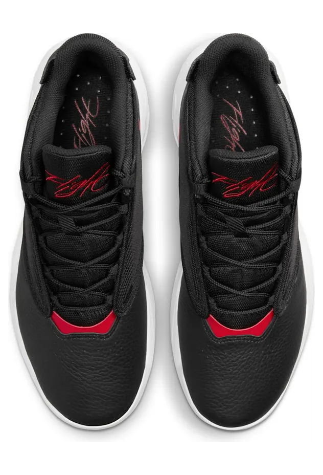 air-jordan-max-aura DN3687-006