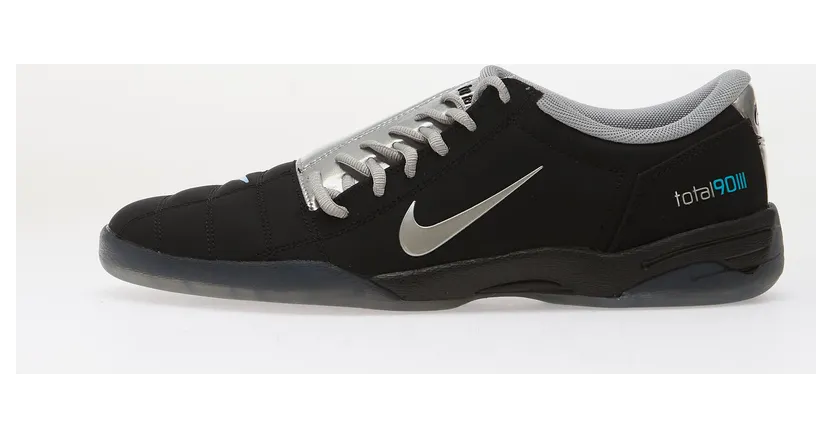 Nike Total 90 Black / Gamma Blue / Metallic Silver