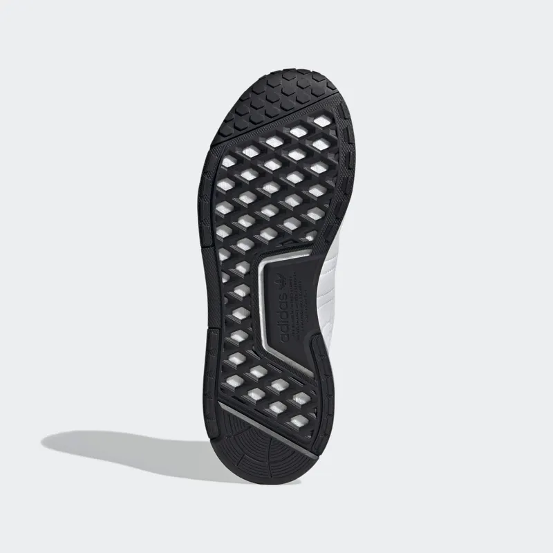 Adidas NMD_V3 Cloud White / Core Black / Cloud White (FZ5965)