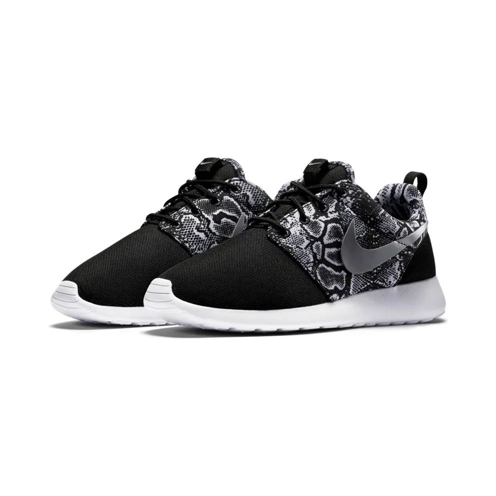 Nike Roshe Run Black Python (GS) (599432-003)