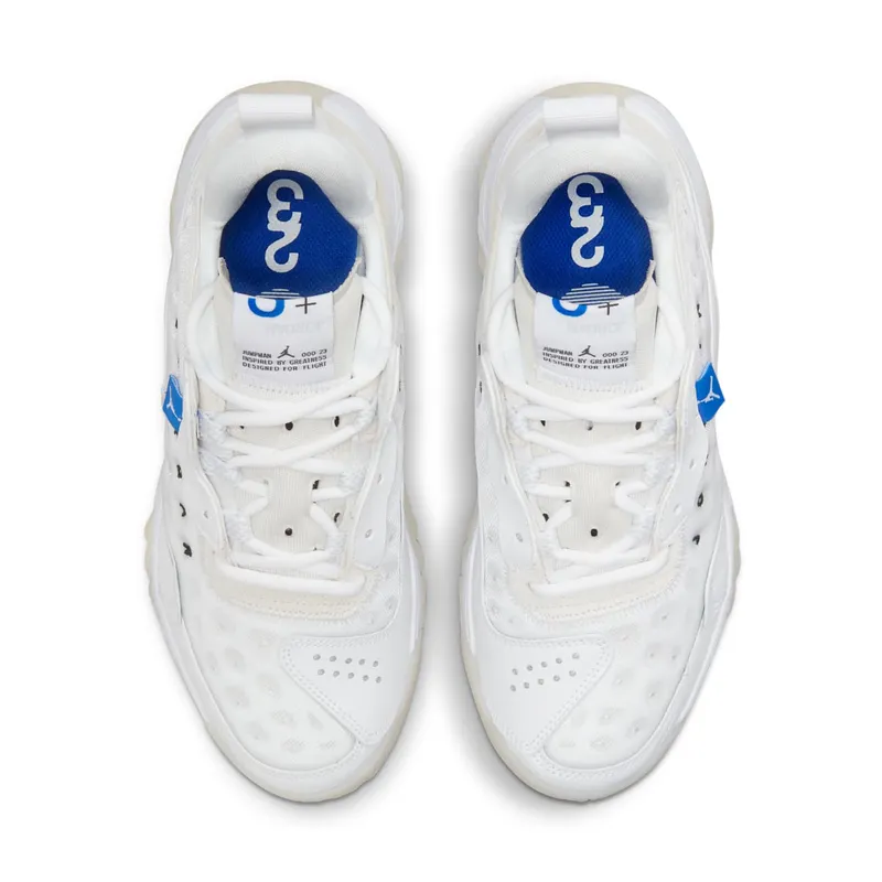 Jordan Delta 2 Dameschoen White (CW0913-102)
