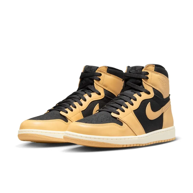 Air Jordan 1 “Heirloom” (555088-202)