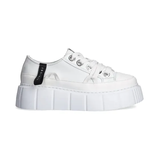 Inuikii Matilda Low “White” (10010010022100)