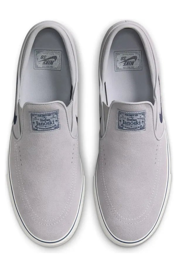 nike-sneaker FN5893-002