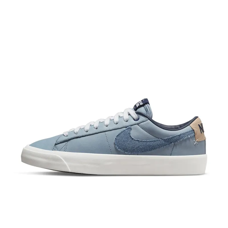 Nike SB Zoom Blazer Low Pro GT Premium Skate White (DM8890-100)