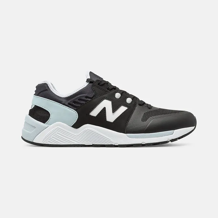 New Balance 009 Black Light Grey (ML009PHA)