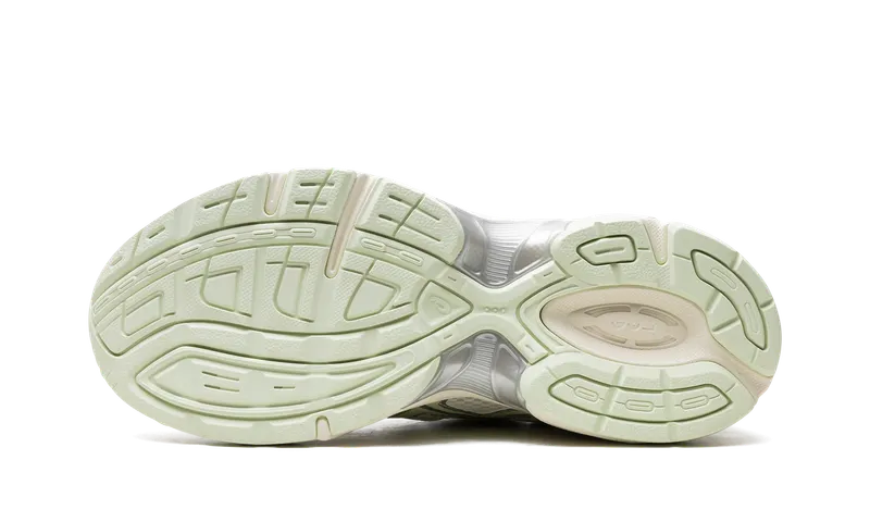 Asics GEL-1130 “Silver / Green” (1202A505-101)