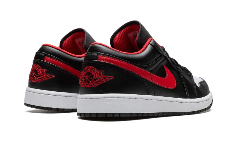 Jordan 1 Low GS “Black Toe Medium Olive” (553558-063)