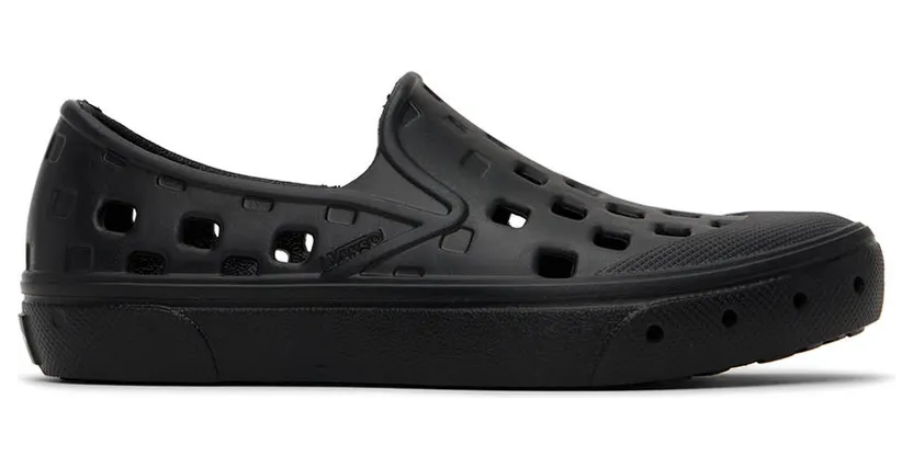 Vans Kids Black Slip-On TRK Little Kids Sneakers (VN0A4UVIBLK1)