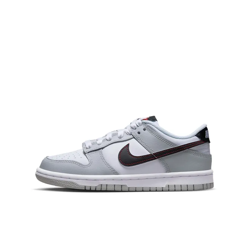 Nike Dunk Low GS “Lucky” (DQ0380-001)