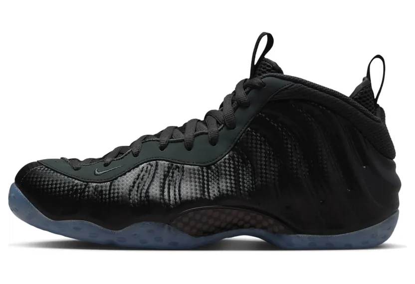 Nike Air Foamposite One “Carbon Fiber” (HF2902-002)