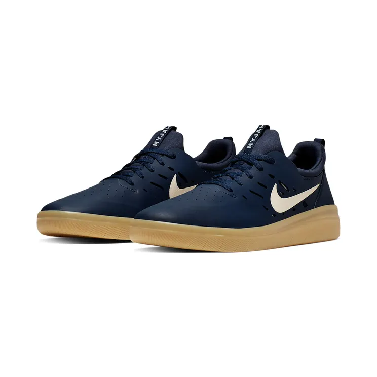 nike-free AA4272-401