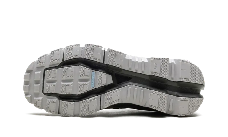 On Running Cloudventure “Olive” (32.98267)