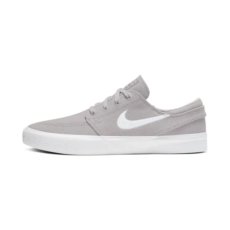 Nike SB Zoom Janoski RM “Atmosphere Grey / Dark Grey / Gum Light Brown / White” (AQ7475-002)