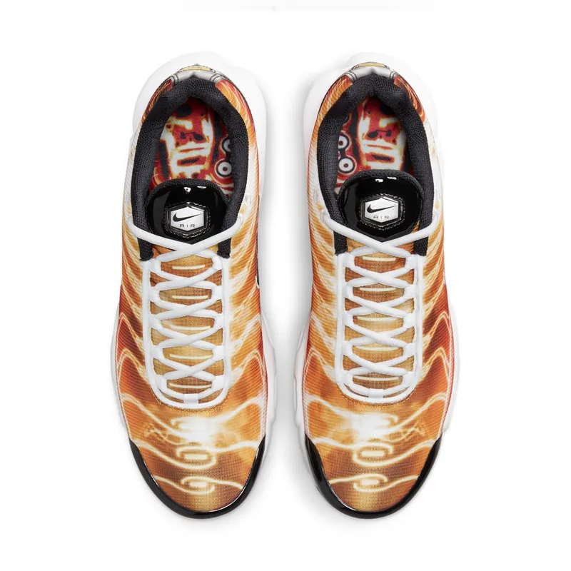 Nike Air Max Plus “Light Photography – Sport Red” (DZ3531-600)