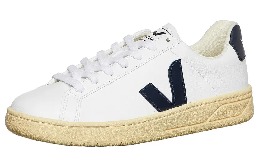 veja-sneaker UC0702641A