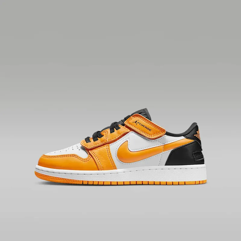 Air Jordan 1 Low FlyEase Older Kids’ White (DN4639-107)