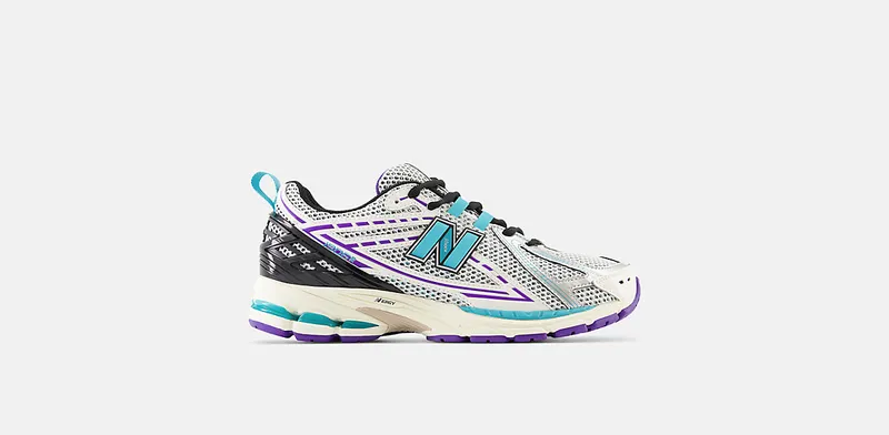 New Balance 1906R “White / Aqua Purple” (M1906RCF)
