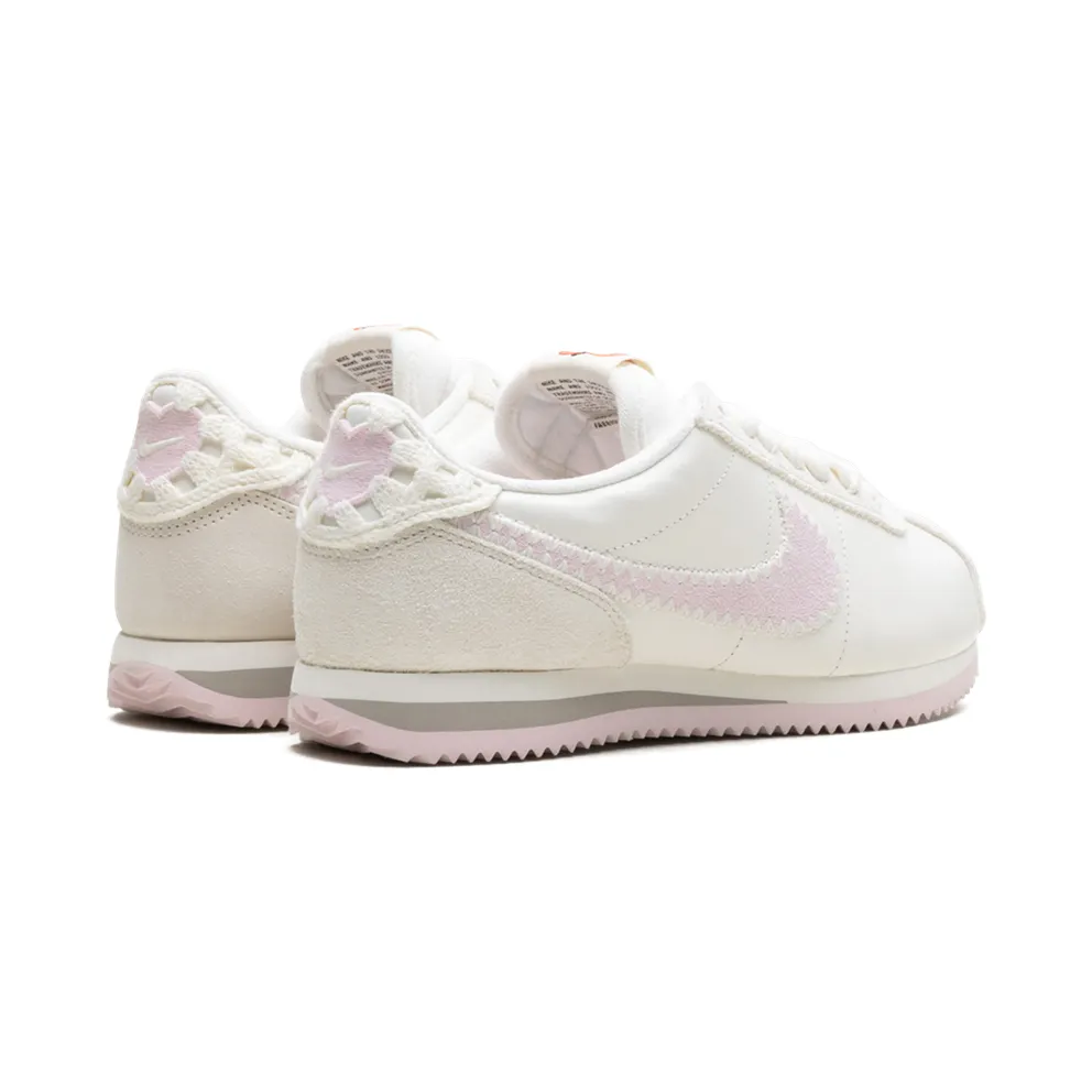 Nike Cortez “Valentine’s Day – 2025” (HV6012-161)