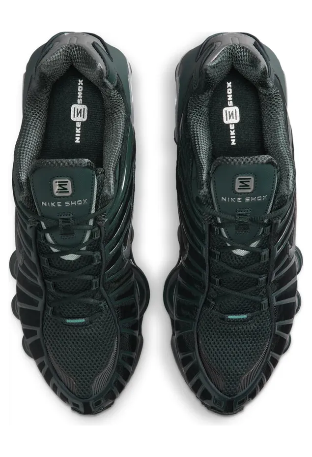 nike-shox AV3595-302