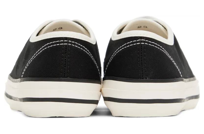 Comme des Garçons Comme des Garçons Black Pointed Low-Top Sneakers (RJ-K103-001) (2)