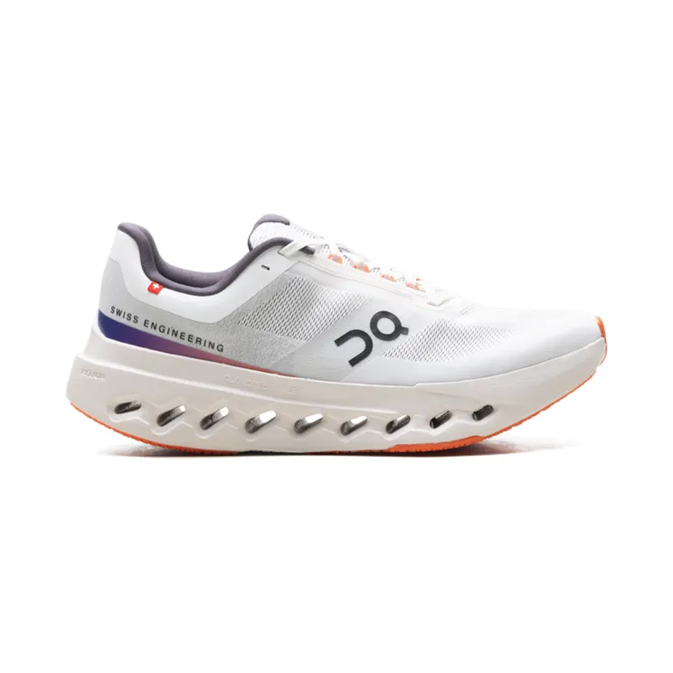 on-cloudsurfer 3WE30050256