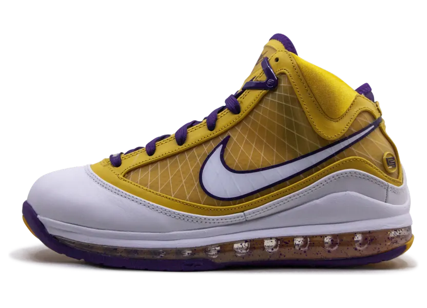 Nike LeBron 7 QS Media Day (CW2300-500)