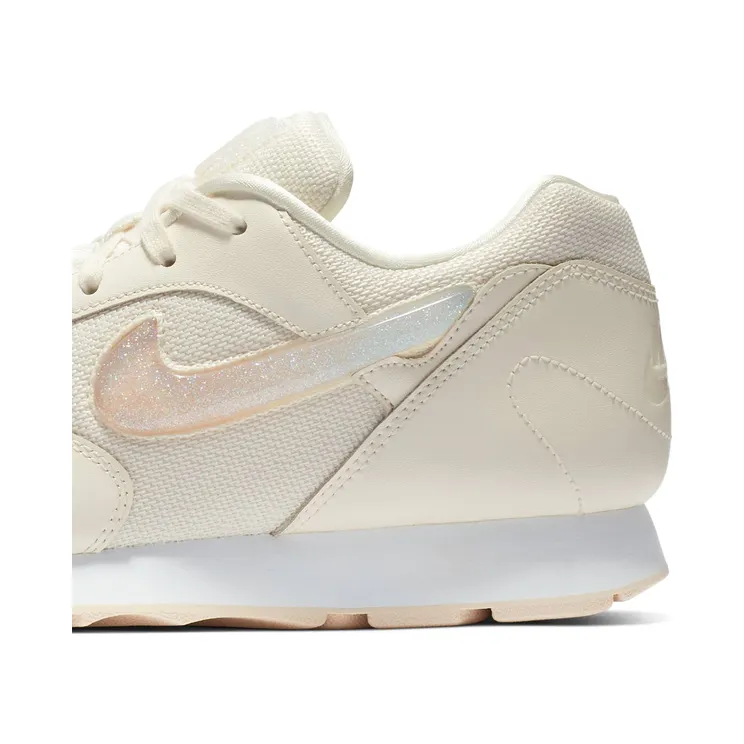 nike-outburst AQ0086-100