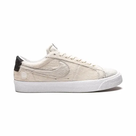 Nike x Medicom Toy SB Blazer low-top sneakers – Beige (CZ4620)