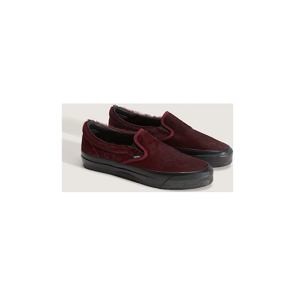 Vans Classic Slip-On 98 LX “Pony Hair Burgundy Black” (VN000EEZBRG)