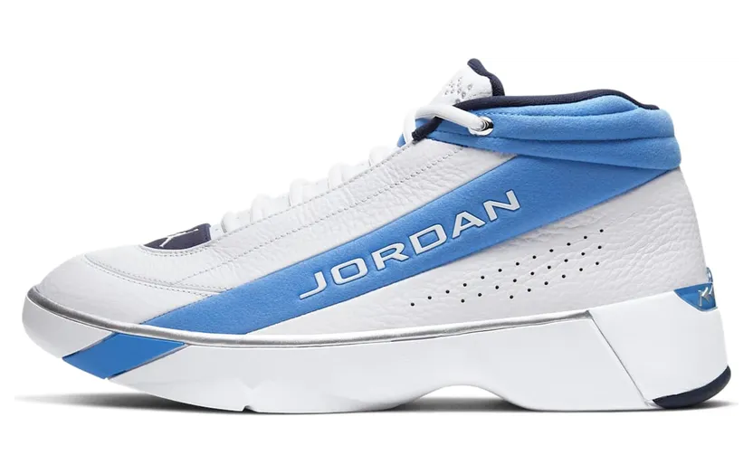 Jordan Team Showcase UNC “True White / Legend Blue / Obsidian” (CD4150-104)
