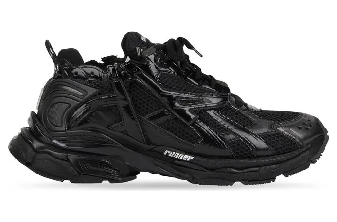 Balenciaga Runner Black (656065W3RA11000)