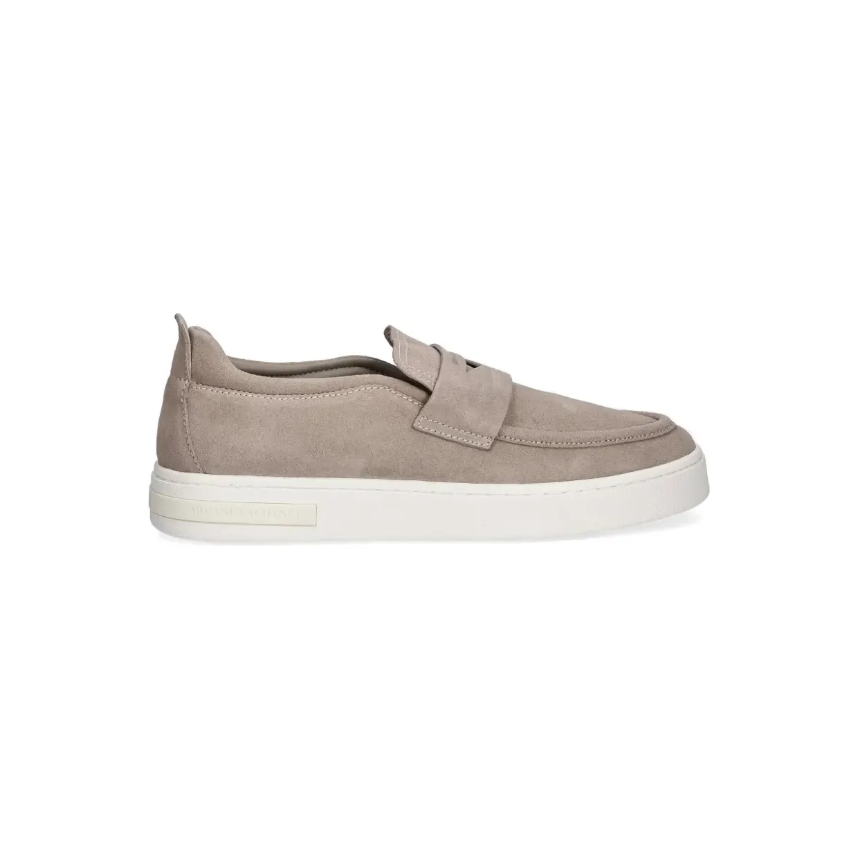 Armani Exchange Slip-On-Sneakers aus Wildleder – Nude (XM002632AF19687)
