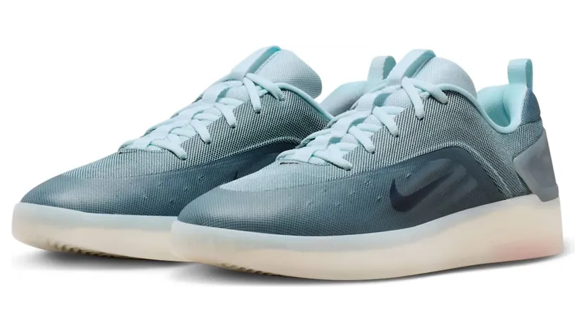 nike-zoom FQ1273-400