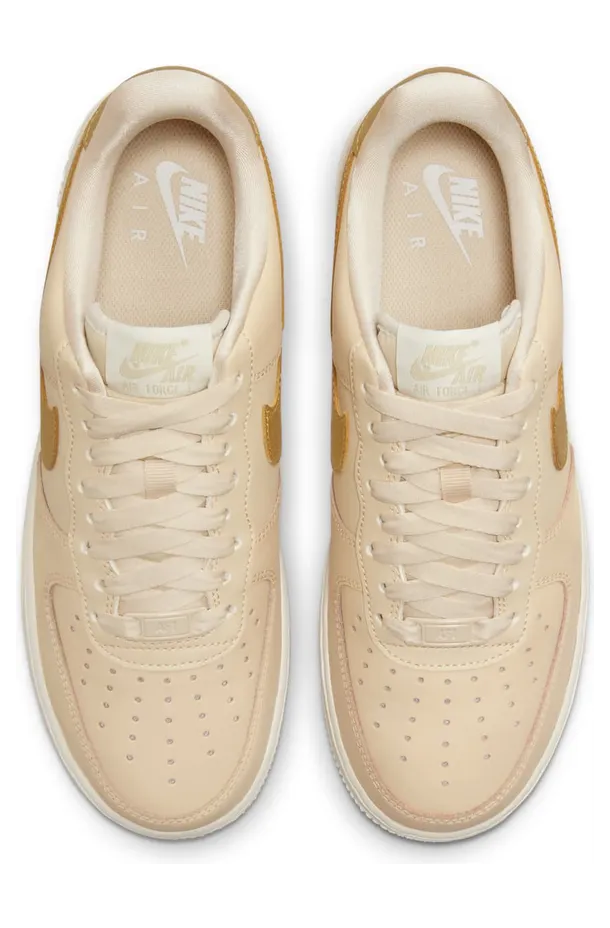 nike-air-force DQ7569-102