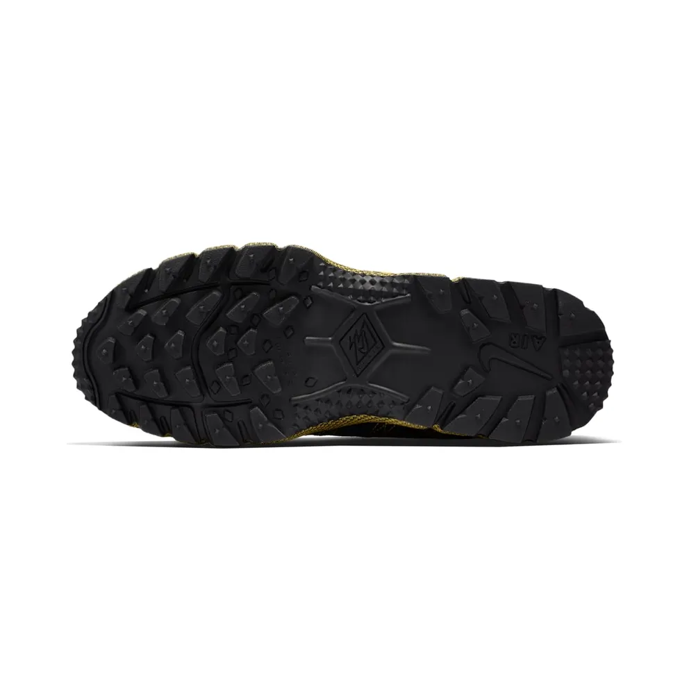 Nike Air Humara 17 “Black / Wolf Grey / Swan / Varsity Maize” (AJ1102-001)