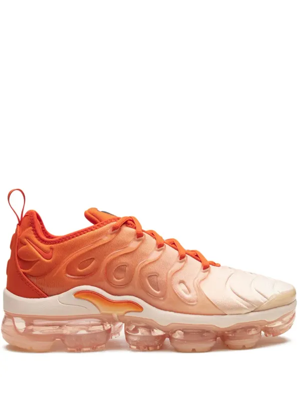 Nike Air VaporMax Plus – Orange (DQ8588)
