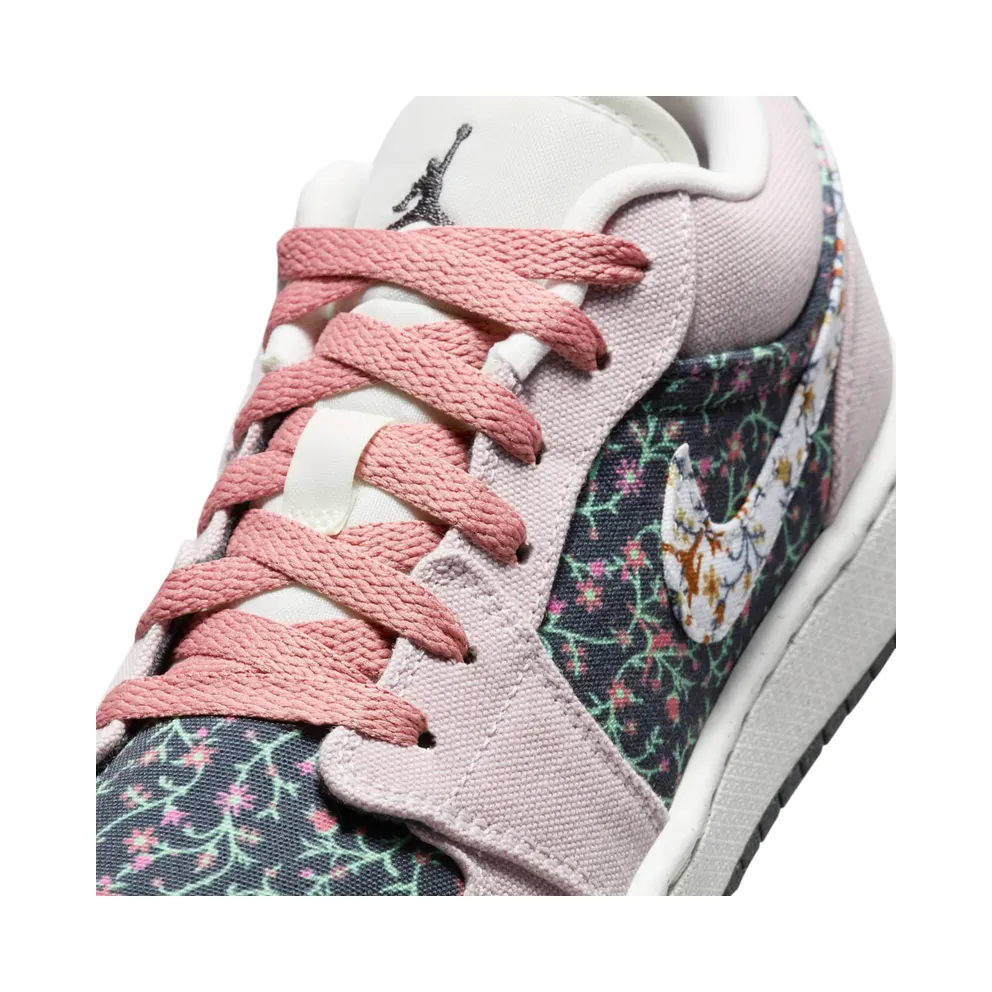 Jordan 1 Low SE Floral (FJ3445-001)