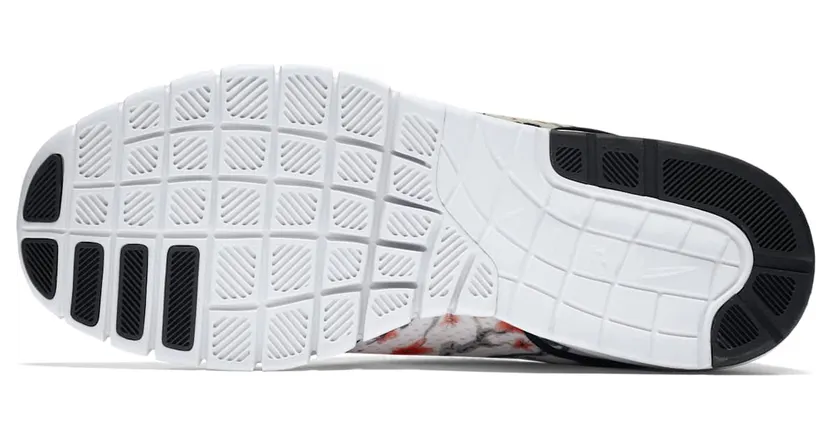 nike-sb 807497-101