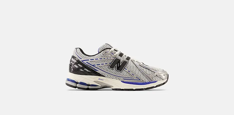 New Balance 1906R “Silver Metallic” (M1906RCD)
