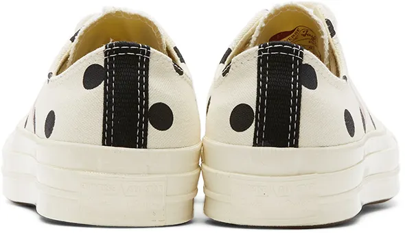 Comme des Garçons Play Black Converse Edition Polka Dot Heart Chuck 70 Low (P1K114)